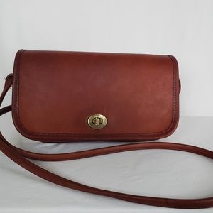 Vintage Coach Dinky Bag Style 9375